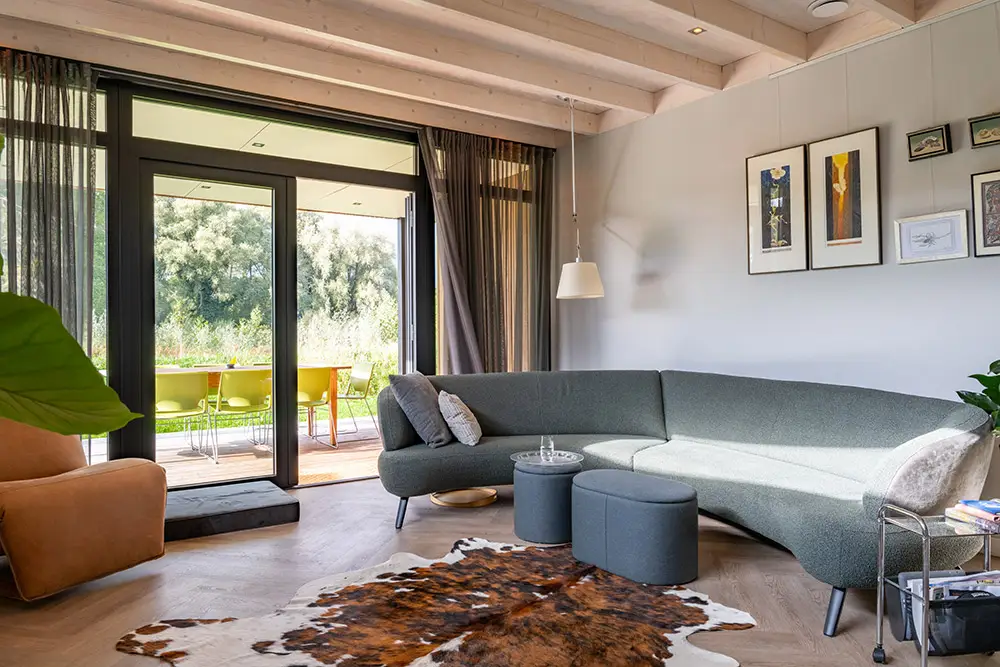 Moderne prefab woonkamer